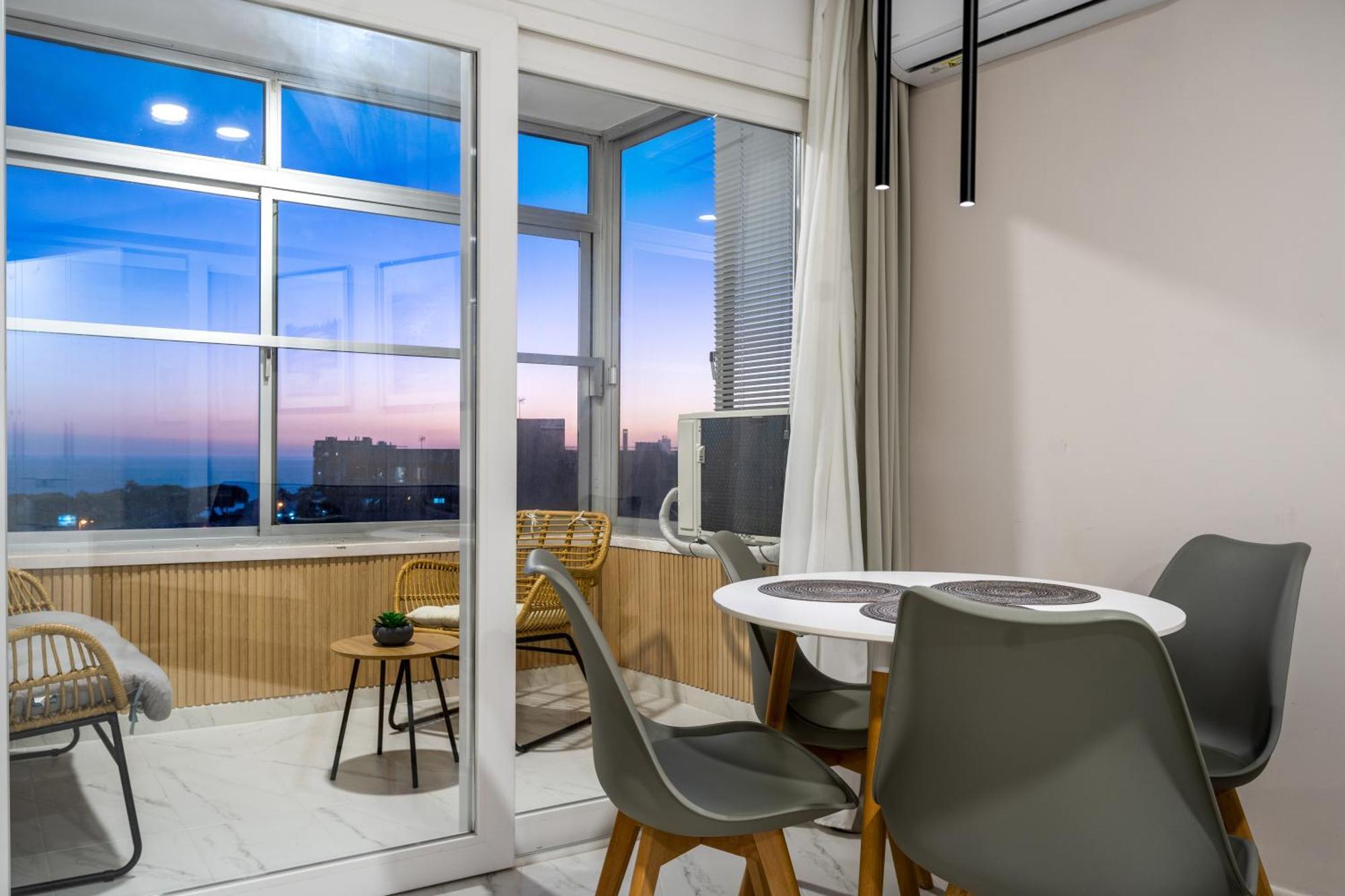 Modern Studio Apartment With Sea Views 5 Min From The Beach Sitio de Calahonda Eksteriør bilde