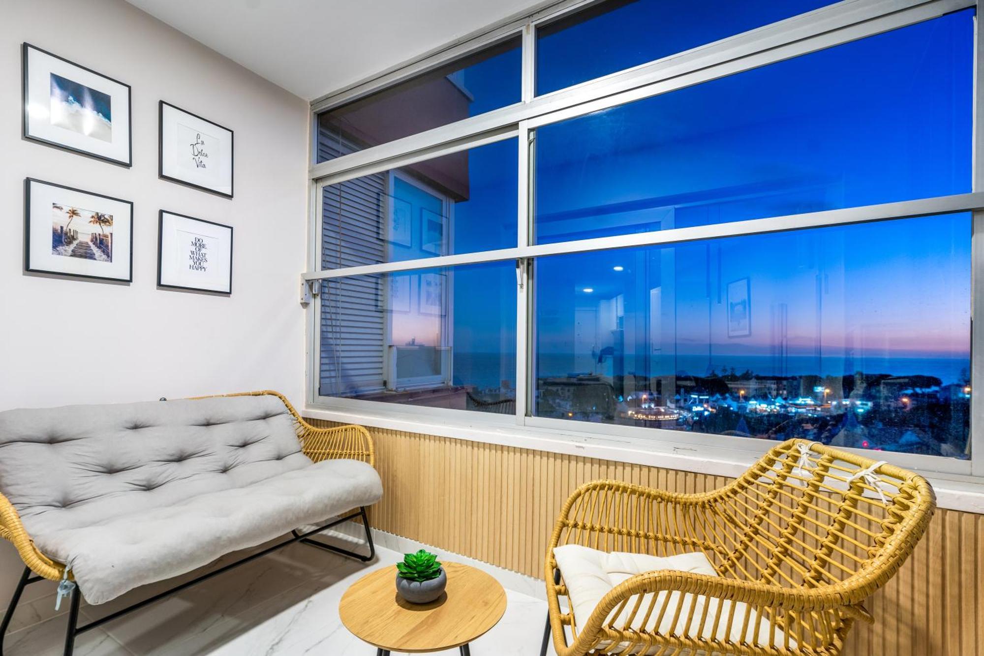 Modern Studio Apartment With Sea Views 5 Min From The Beach Sitio de Calahonda Eksteriør bilde